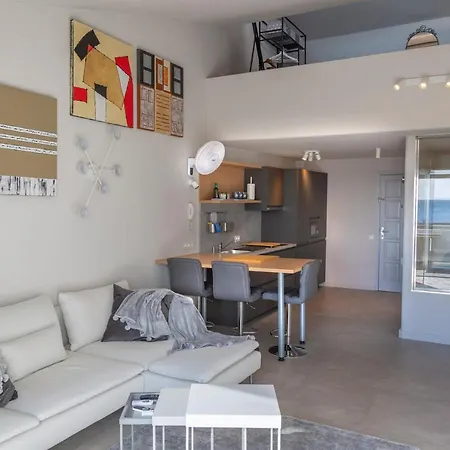 公寓 Marina Seafront 5 Radazul