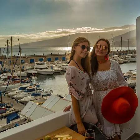 Marina Seafront 5 公寓