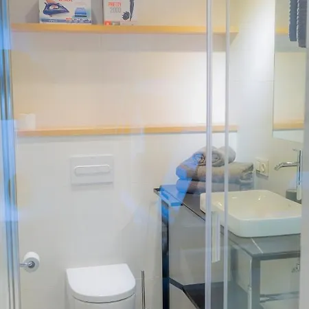 Marina Seafront 5 Appartement *