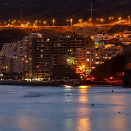 公寓 Marina Seafront 5 Radazul