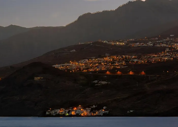 Marina Seafront 5 شقة