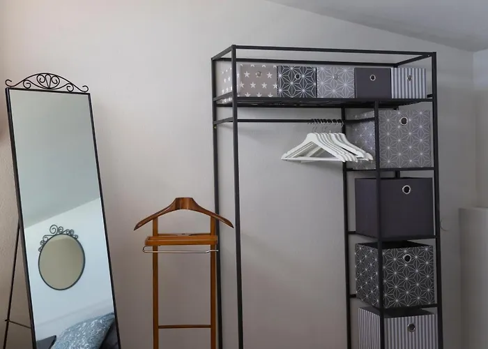 Marina Seafront 5 * Radazul