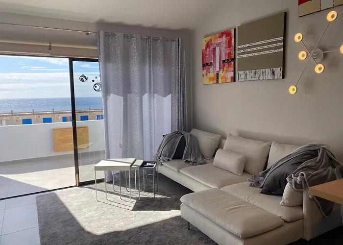 شقة Marina Seafront 5 *