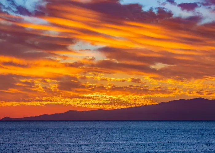 Apartment Marina Seafront 5